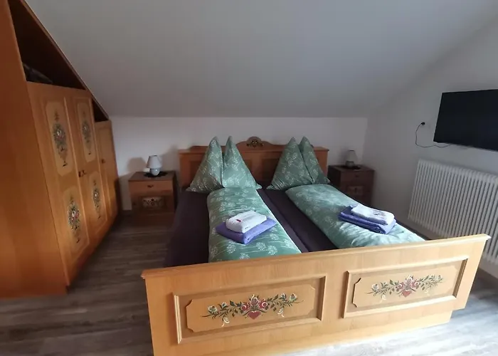 Haus Bergblick Am Gruenen Bed & Breakfast 3*