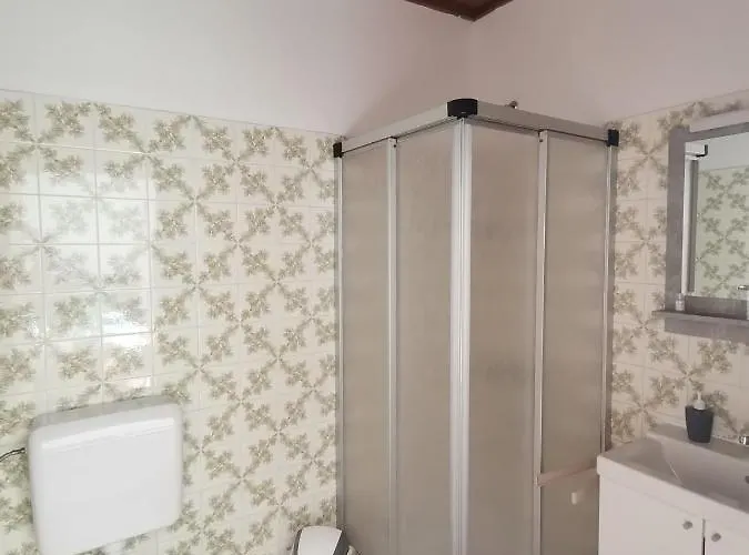 Haus Bergblick Am Gruenen 住宿加早餐酒店 Oberort