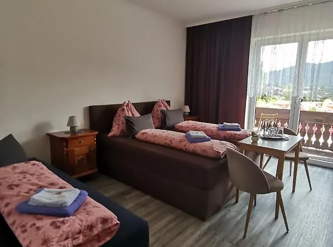 Haus Bergblick Am Gruenen Bed & Breakfast 3*